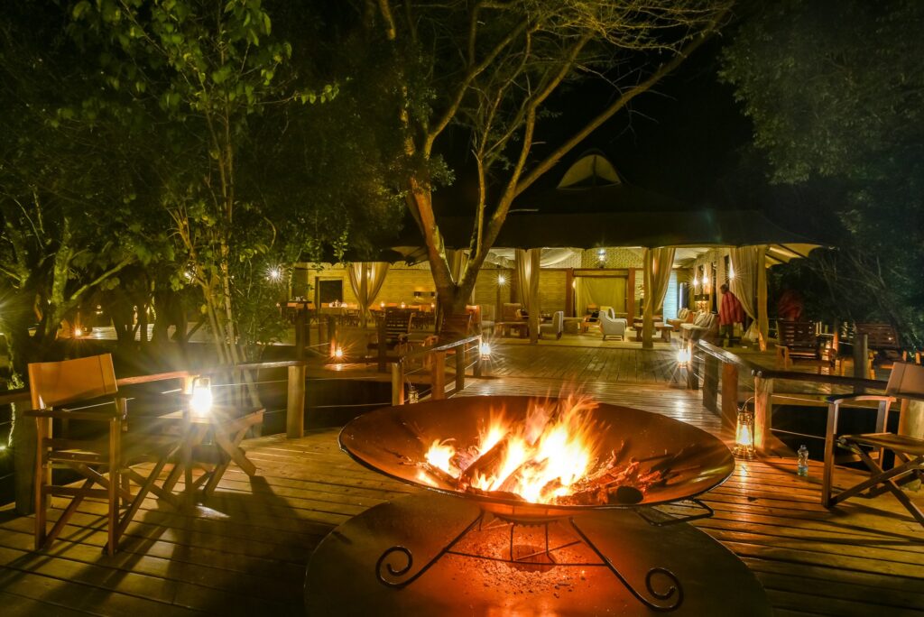 a view of the Ilkeliani Camp at night