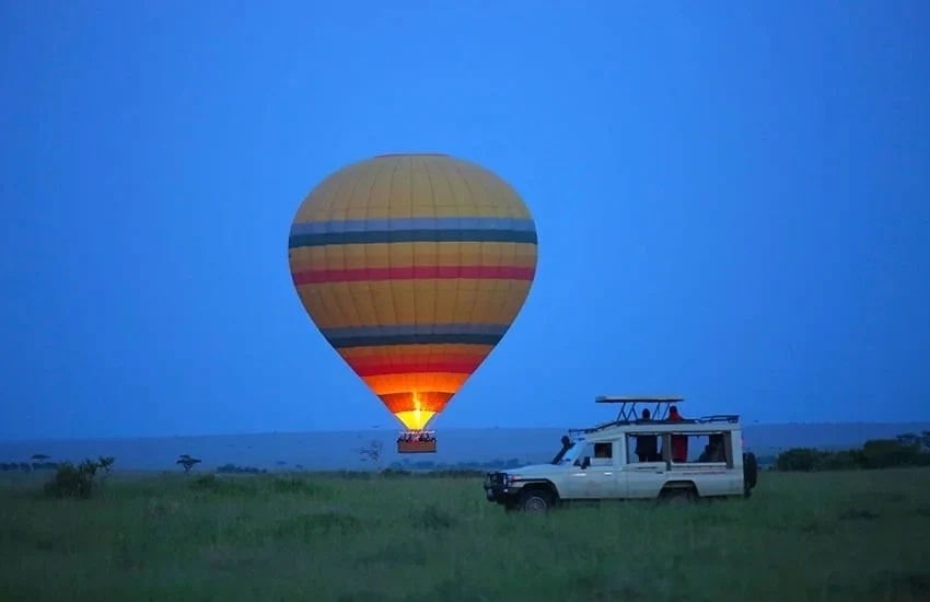 hot air ballon safari activity while at masai mara sopa lodge