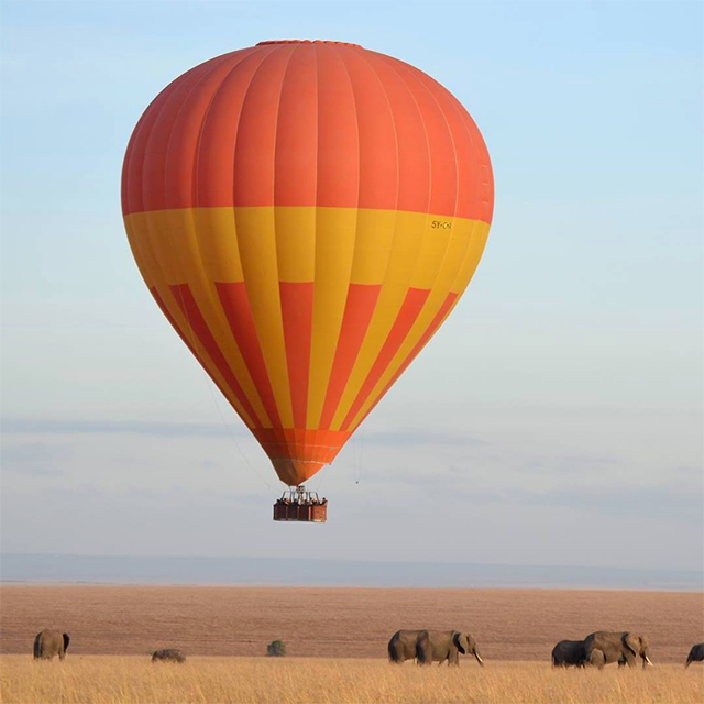 hot air balloon acivity at Enchoro wildlife camp masai mara