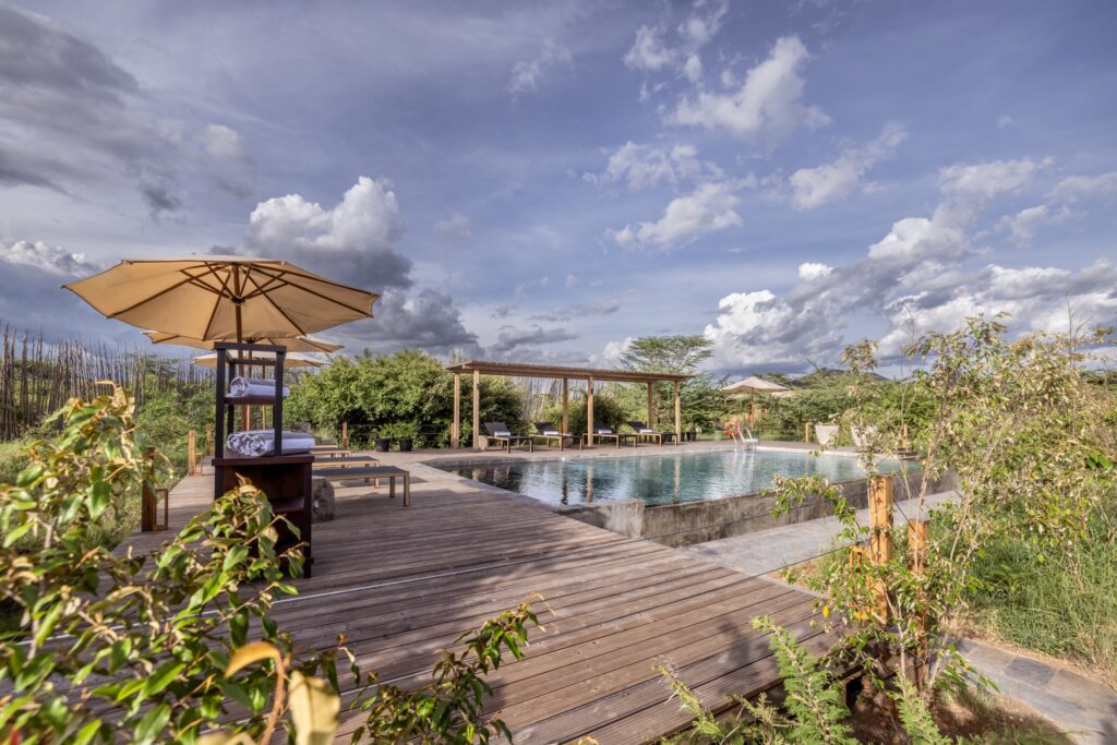 the JW Marriott Masai Mara Lodge swimming pool